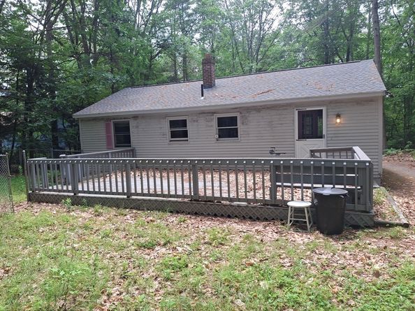 8 Laurel Dr, Ashburnham MA 01430