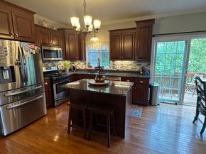 89 E Mountain St, Worcester MA 01606
