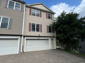 89 E Mountain St