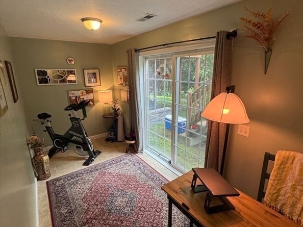 89 E Mountain St, Worcester MA 01606
