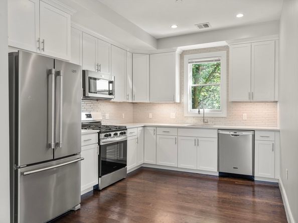 7 Langford Park 3, Boston MA 02119