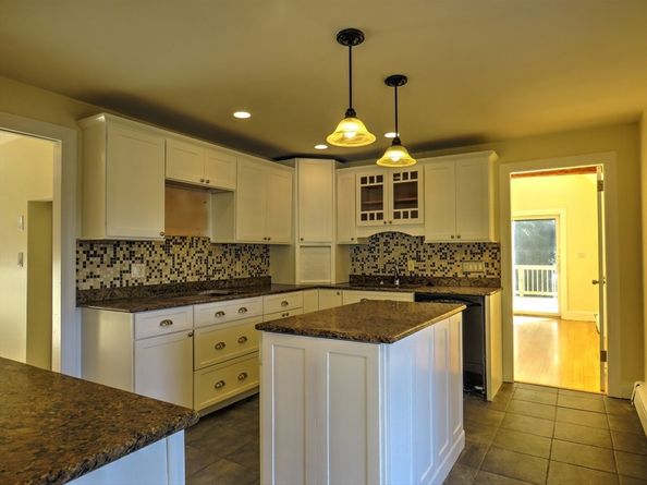 1077 Bedford St, Abington MA 02351