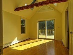 1077 Bedford St, Abington MA 02351