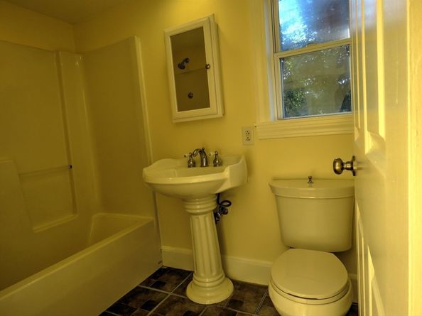 1077 Bedford St, Abington MA 02351