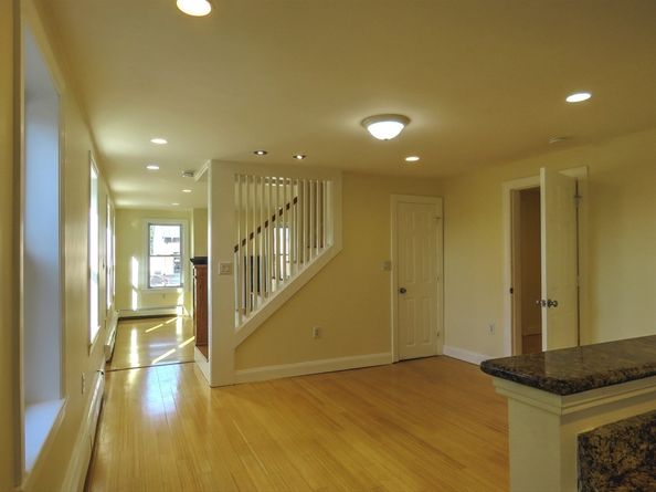 1077 Bedford St, Abington MA 02351
