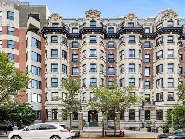 390 Commonwealth Avenue 305, Boston MA 02215