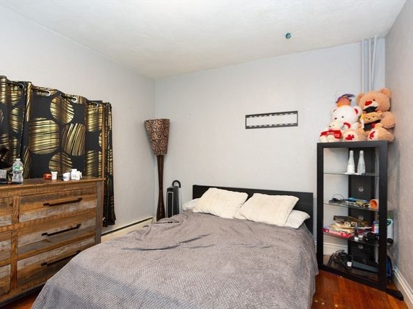 14 Russell, Everett MA 02149