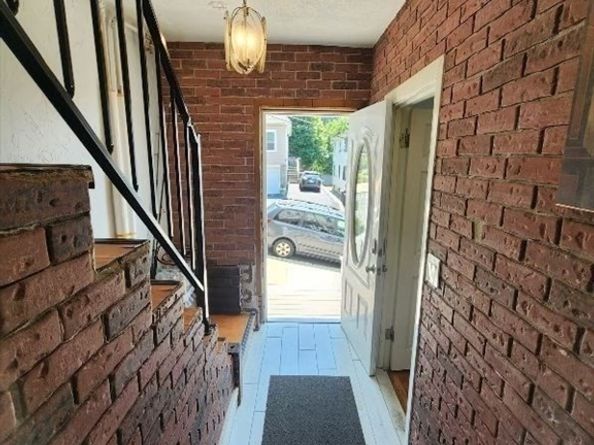 14 Russell, Everett MA 02149