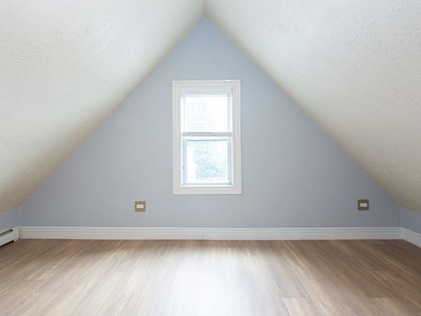 14 Russell, Everett MA 02149