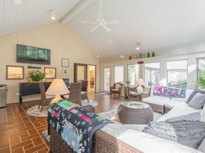 40 Bentwood Dr 40, Sturbridge MA 01566