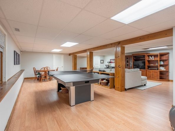 40 Bentwood Dr 40, Sturbridge MA 01566