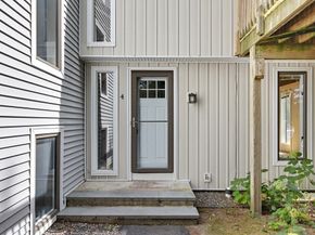 4 Kendall St 4, Walpole MA 02081