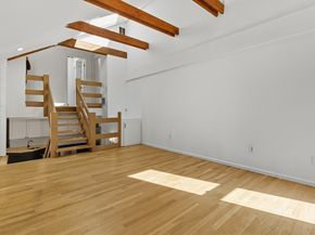 4 Kendall St 4, Walpole MA 02081
