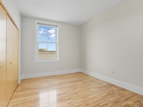 43 Park Street 18, Somerville MA 02143