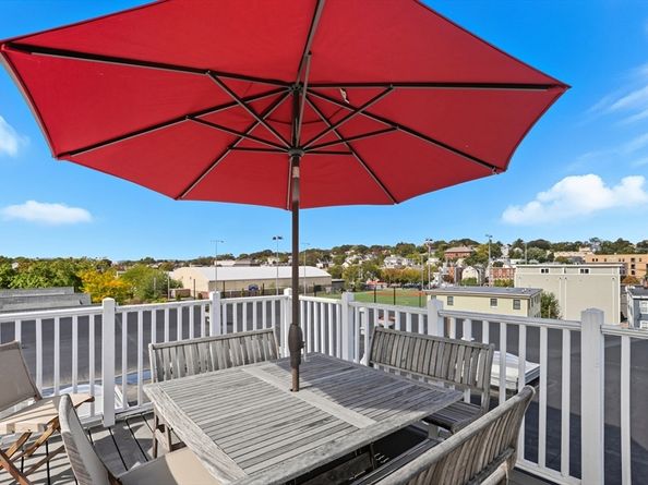 43 Park Street 18, Somerville MA 02143
