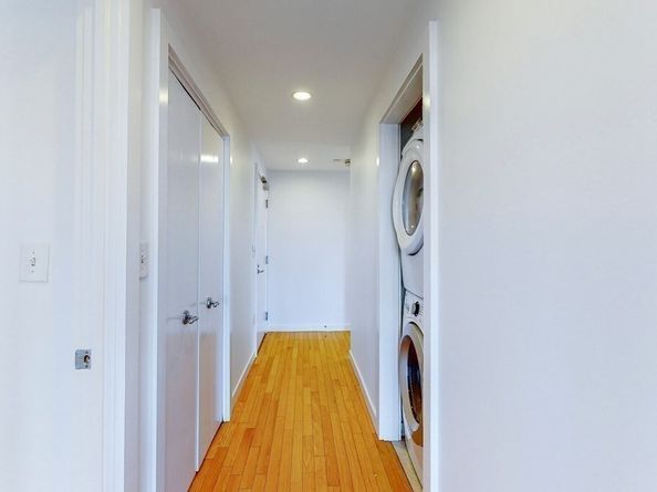 80 Broad St 1204, Boston MA 02110