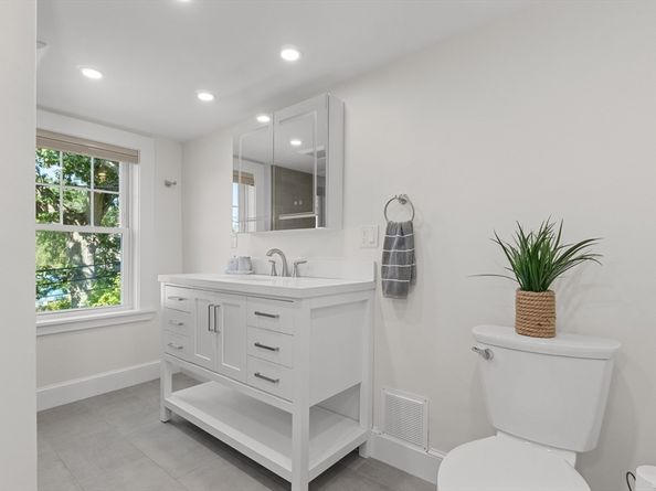 29 Fuller Street, Gloucester MA 01930