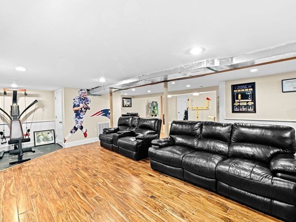 2 Sixth Street, Hull MA 02045
