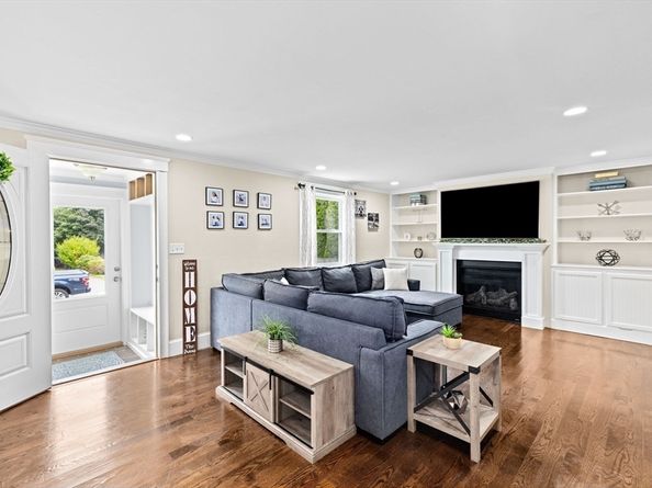 2 Sixth Street, Hull MA 02045