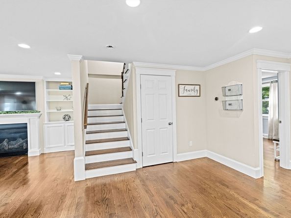 2 Sixth Street, Hull MA 02045