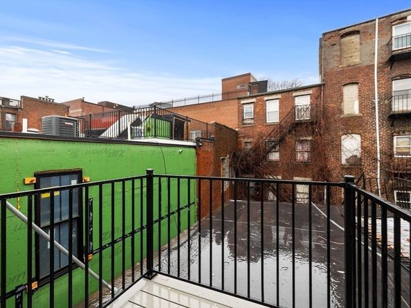 190 Salem Street 3, Boston MA 02113