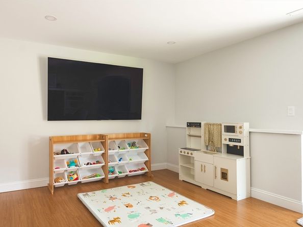 22 Sagamore Rd, Ipswich MA 01938