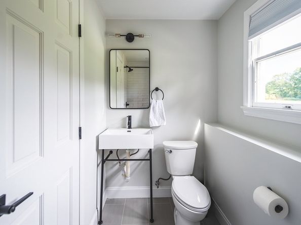 22 Sagamore Rd, Ipswich MA 01938