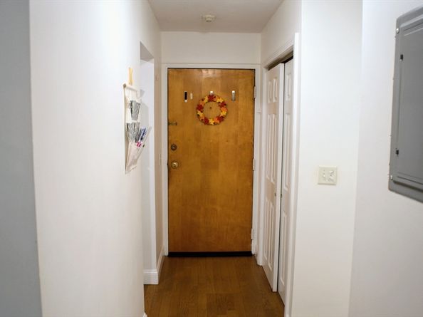 326 Broadway 11, Somerville MA 02145