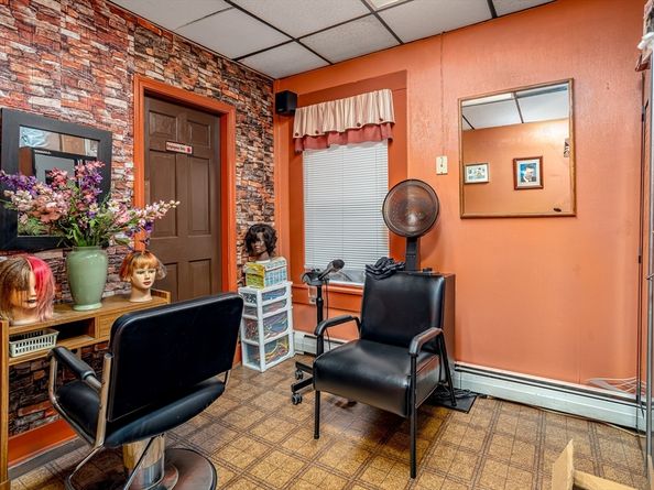 35 Bemis Road, Fitchburg MA 01420