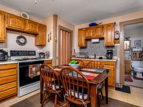 35 Bemis Road, Fitchburg MA 01420