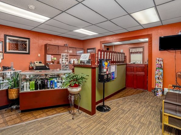 35 Bemis Road, Fitchburg MA 01420