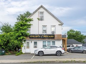 35 Bemis Road, Fitchburg MA 01420