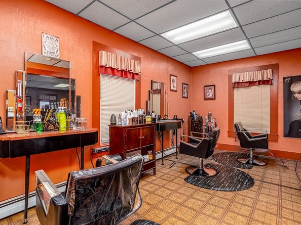 35 Bemis Road, Fitchburg MA 01420