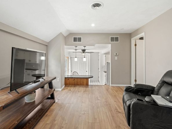 23 Salem Rd, Billerica MA 01862
