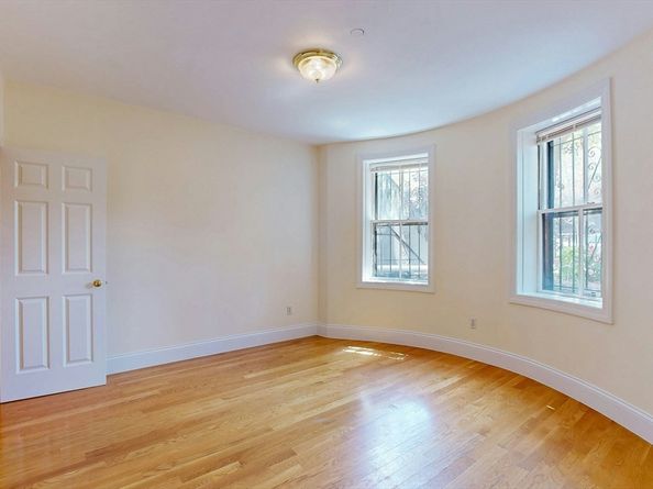 460 Massachusetts Avenue B, Boston MA 02118