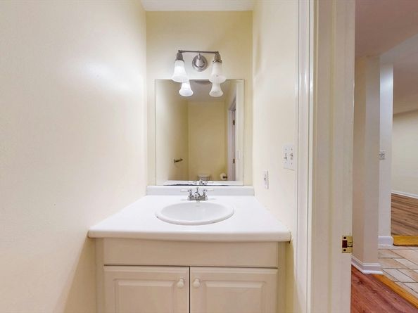 460 Massachusetts Avenue B, Boston MA 02118