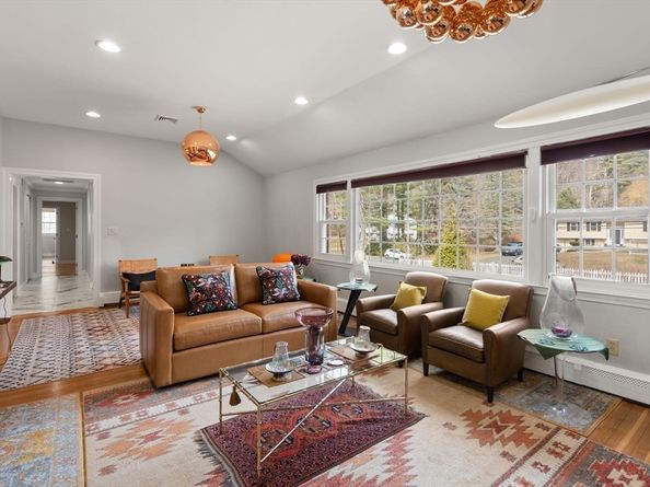 19 Bakers Hill Rd, Weston MA 02493
