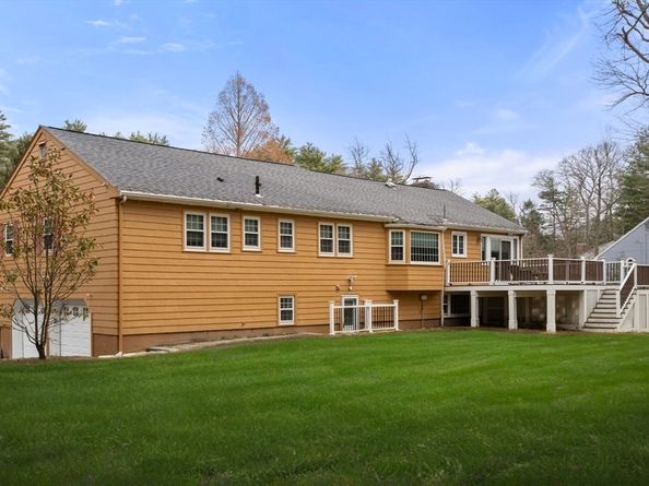 19 Bakers Hill Rd, Weston MA 02493