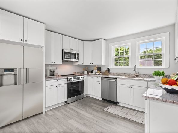 30 Old Nourse St, Westborough MA 01581