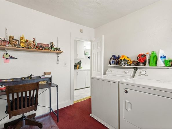 37 West St, Brockton MA 02301