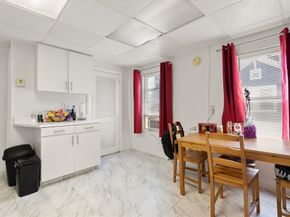 37 West St, Brockton MA 02301