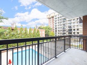 60 Longwood Ave 302, Brookline MA 02446