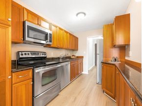 60 Longwood Ave 302, Brookline MA 02446