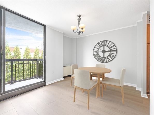 60 Longwood Ave 302, Brookline MA 02446