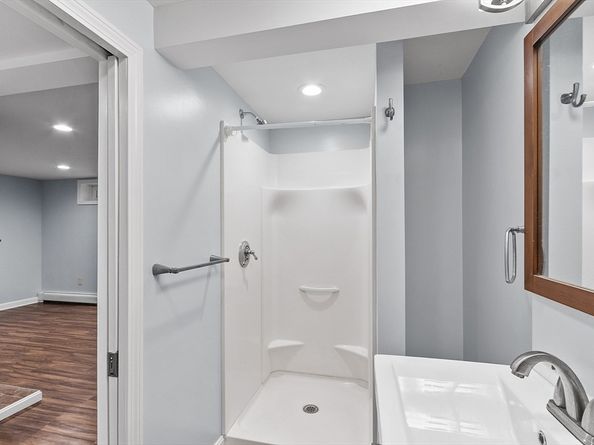 64 Carolyn Cir, Marshfield MA 02050