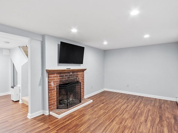64 Carolyn Cir, Marshfield MA 02050