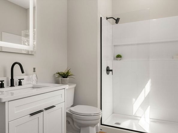 7 Cross St 204, Wilmington MA 01887