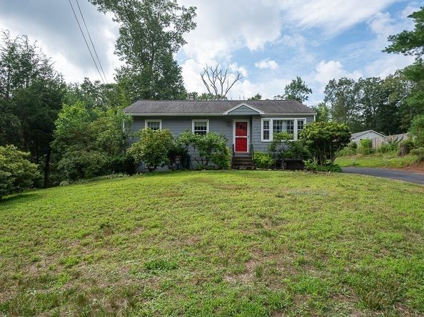 464 Gorwin Dr, Holliston MA 01746