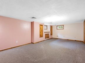 464 Gorwin Dr, Holliston MA 01746