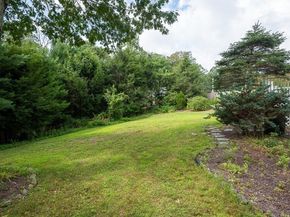 464 Gorwin Dr, Holliston MA 01746